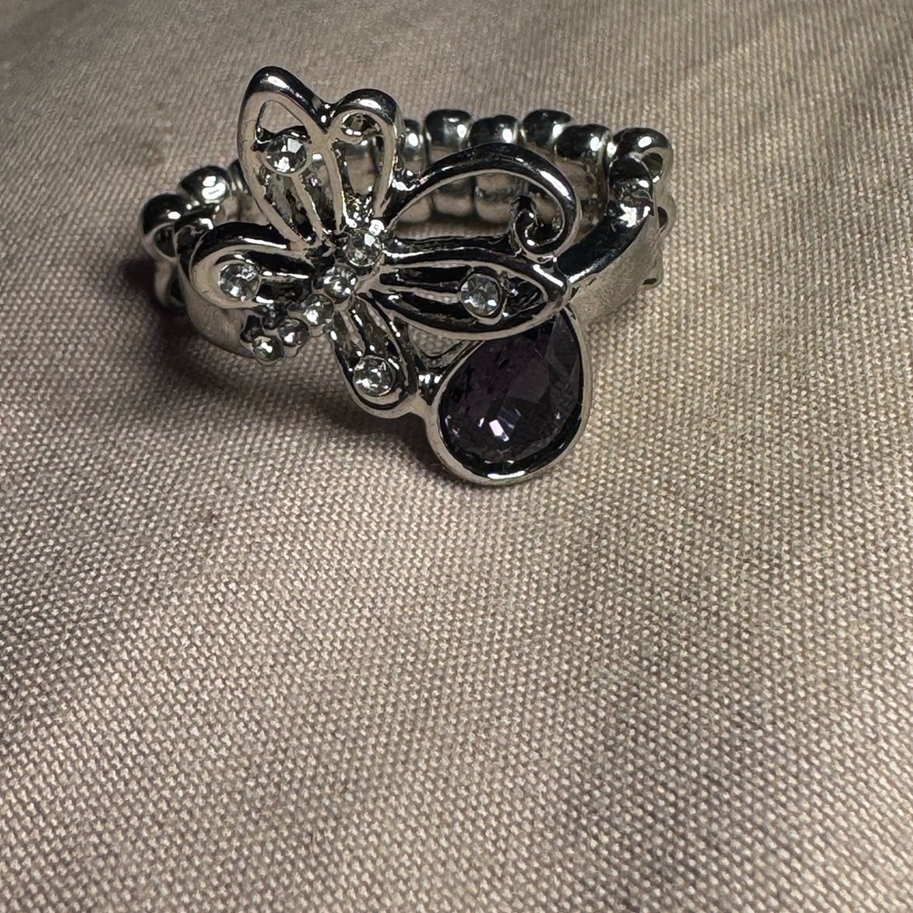 Paparazzi Silver Butterfly Ring with Purple Gem